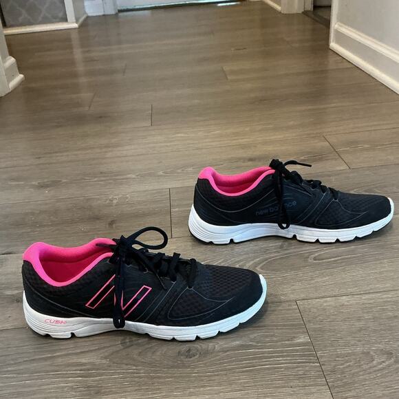 New Balance Womens Running Shoes 575 v2 US 10 41.5 Sneakers Black Pink Walking - Picture 4 of 8